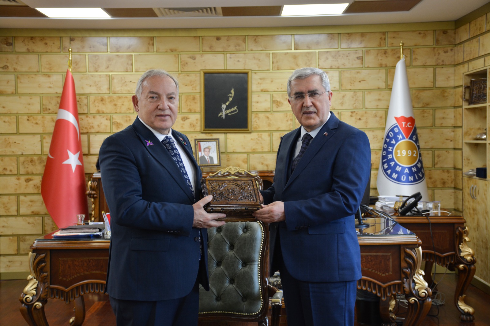 Üniversitemiz, 30. Yıldönümünde Hocalı Soykırımı Şehitlerini Andı