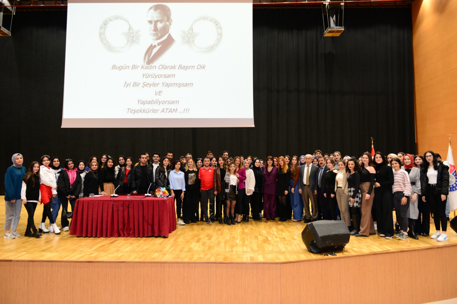 Milli Yüzücüler Sevilay Öztürk ve Beytullah Eroğlu KSÜ’de Gençlerle Buluştu 