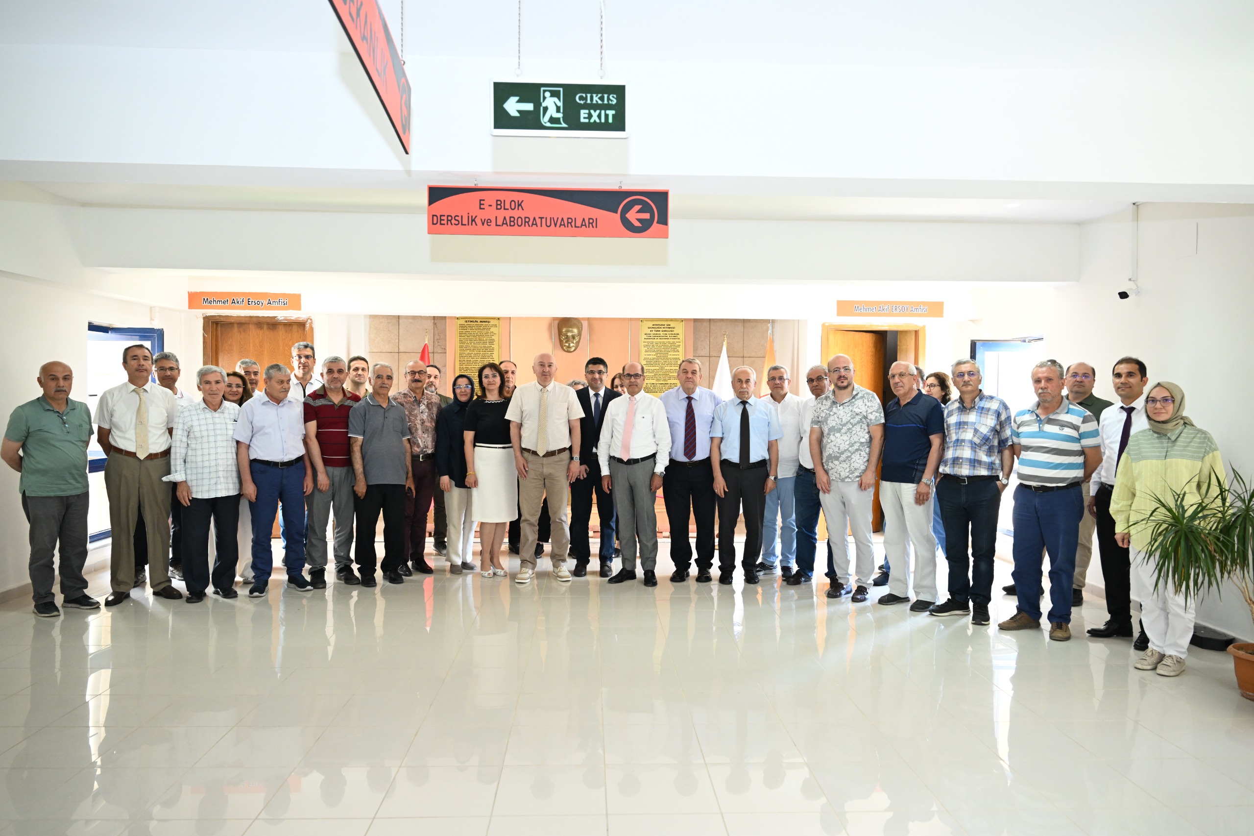 Fen Fakültesi Akademik Kurul Toplantısı Gerçekleştirildi