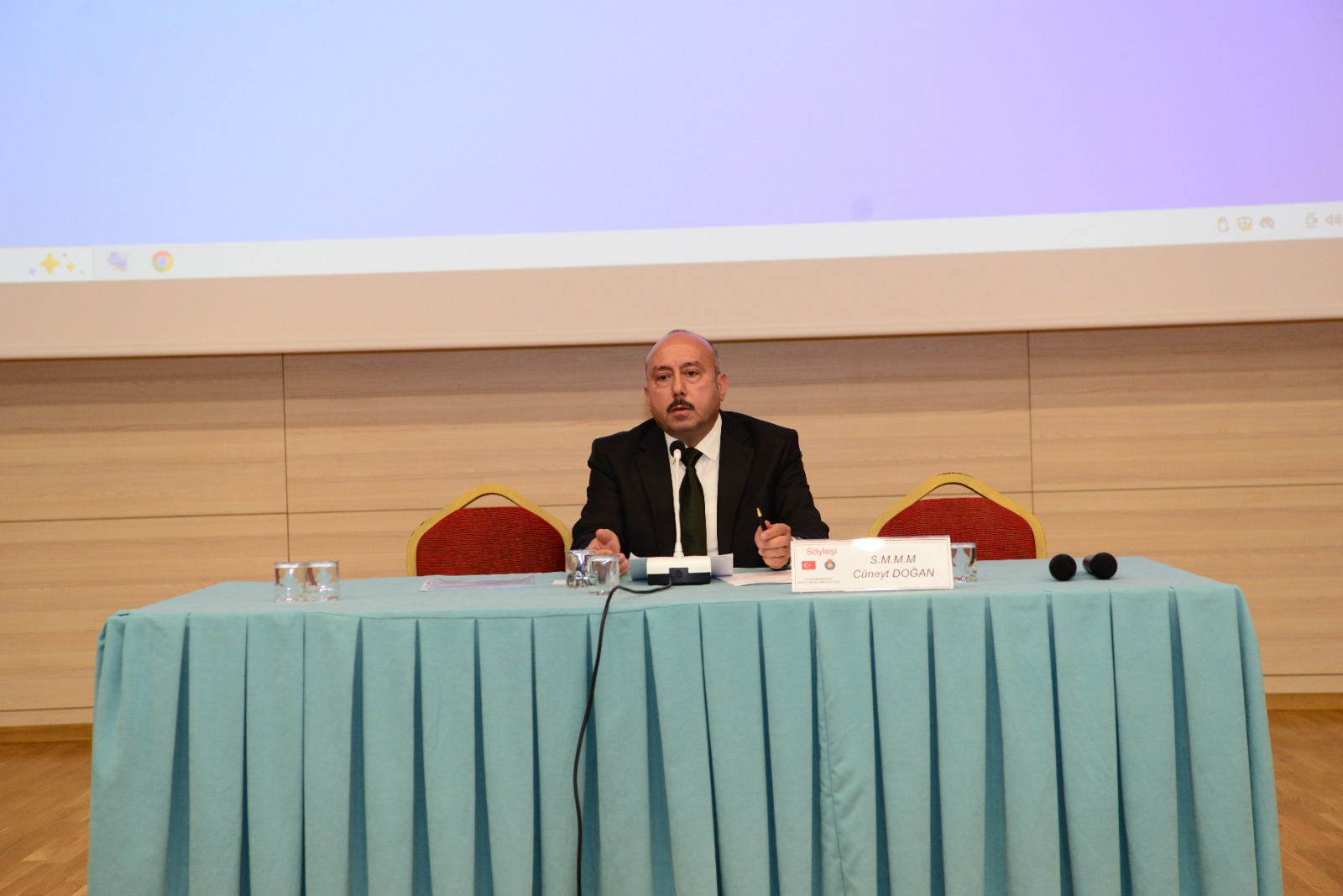 Kamu Yönetiminde Mali Disiplin ve Şeffaflık Söyleşisi Gençlerle Buluştu