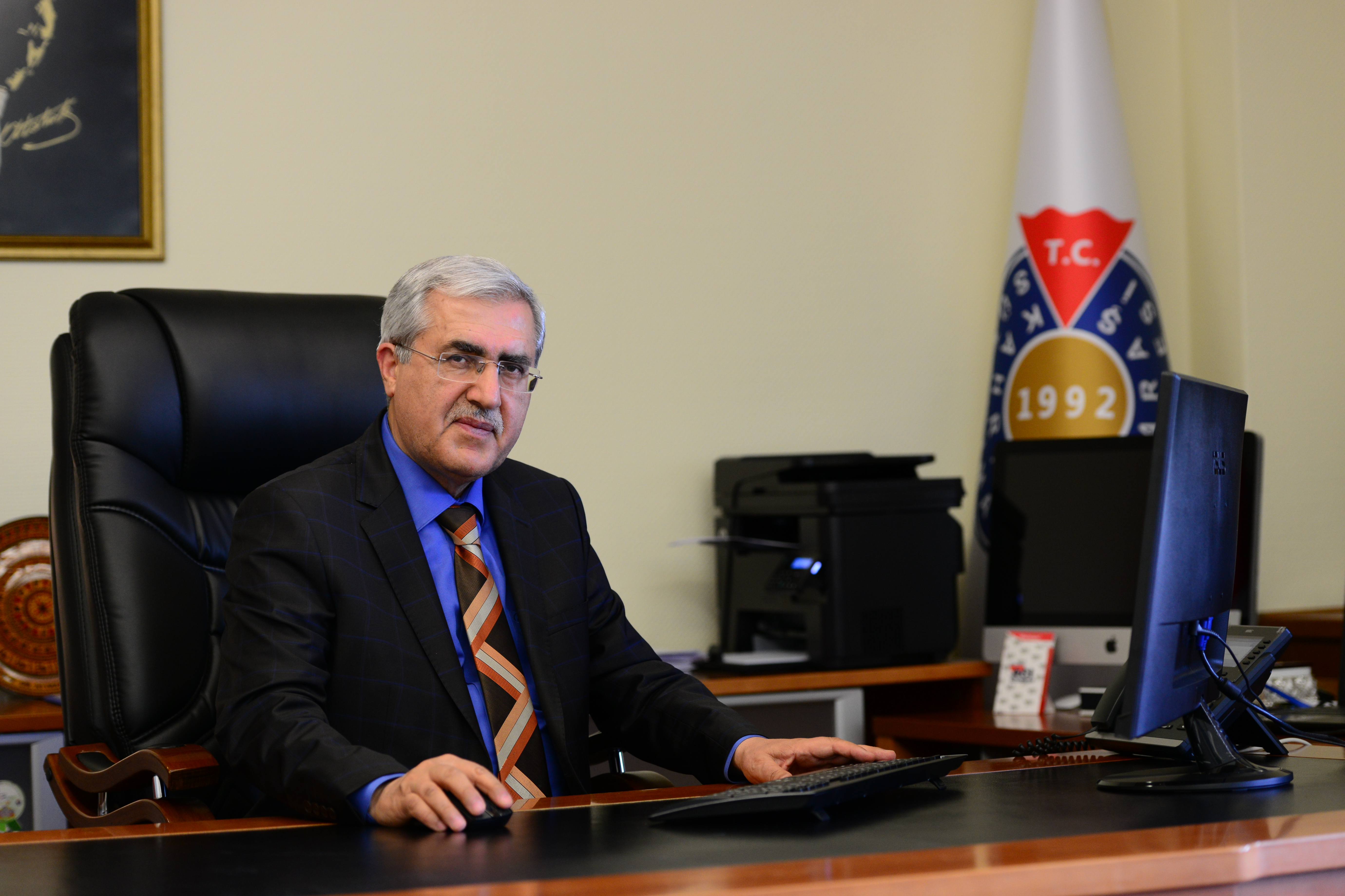 Üniversitemiz Rektörü Prof. Dr. Niyazi Can Türkiye Adalet Akademisi Danışma Kurulu Üyeliğine Seçildi