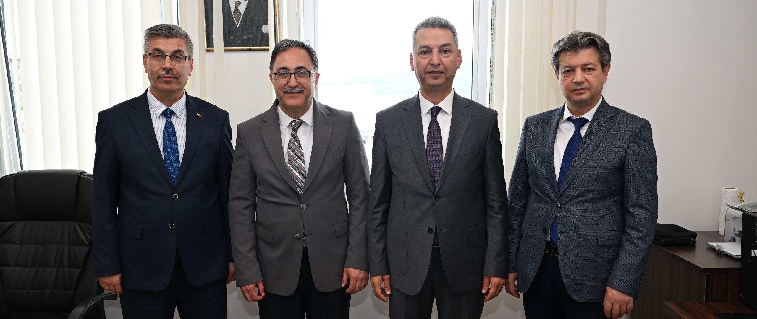 Fakültemiz yeni Dekanı Prof.Dr. Ejder BERK